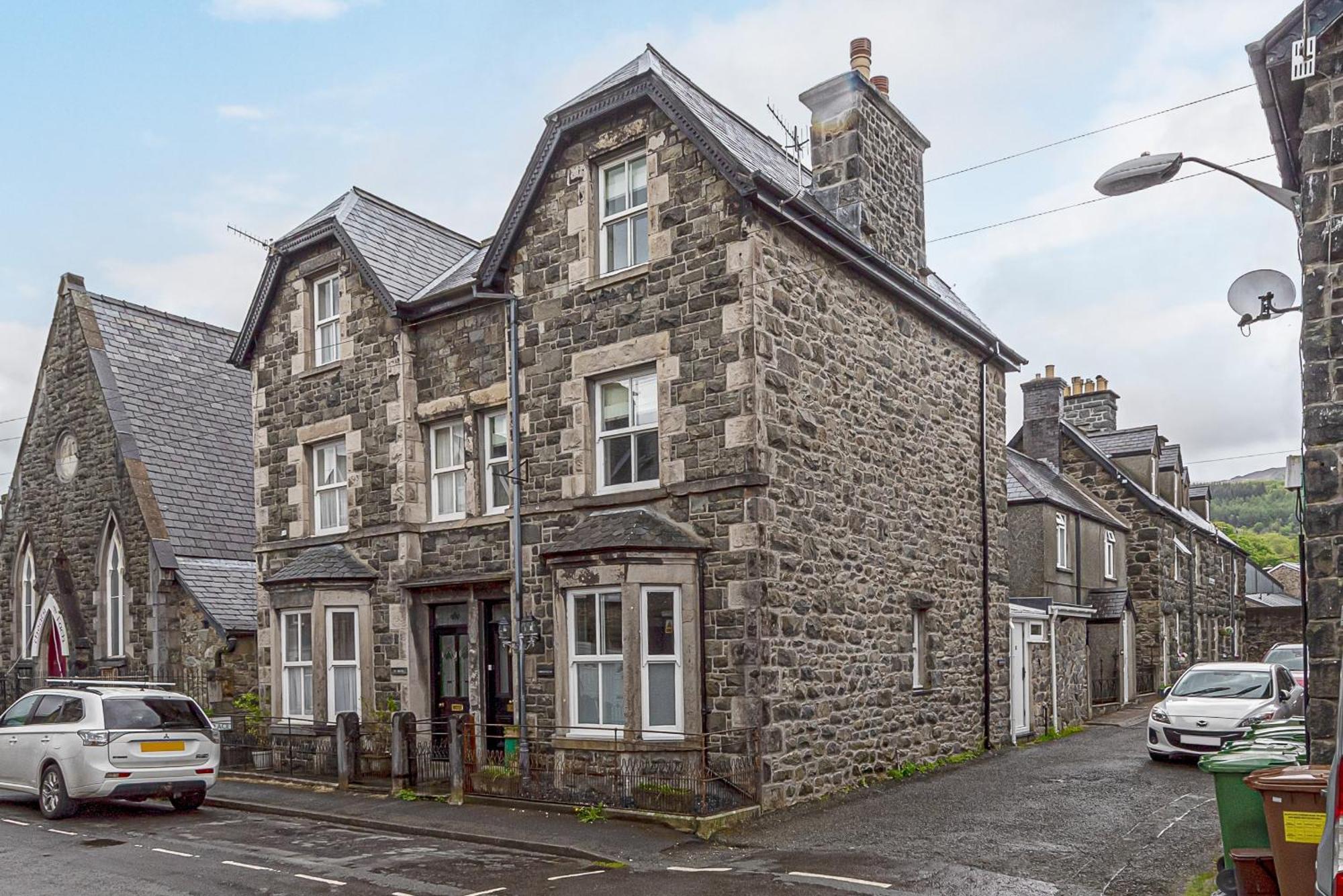 Villa Character Townhouse In Town Centre & Superb Views à Dolgellau Extérieur photo